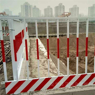 市政圍欄網(wǎng)圖片1 市政圍欄網(wǎng)圖片1