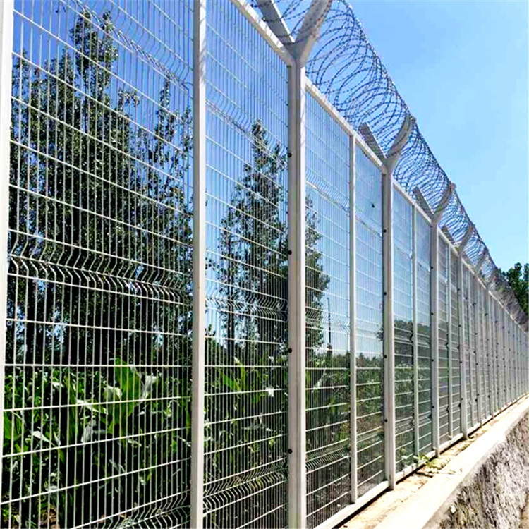 女子監(jiān)獄鋼網墻圖片3 女子監(jiān)獄鋼網墻圖片3