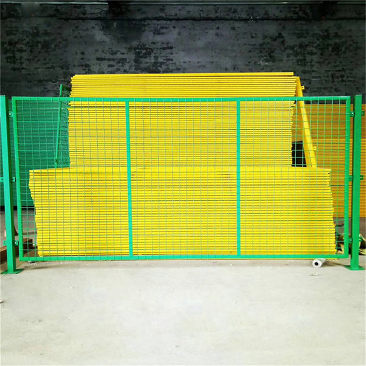 廠區鐵絲網圍欄圖片3