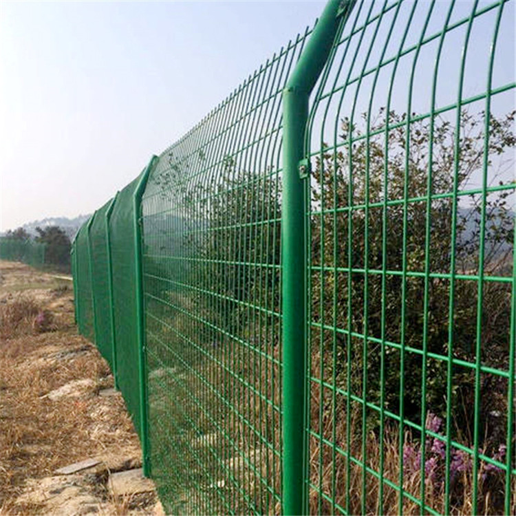 圈地雙邊絲圍欄網圖片1 圈地雙邊絲圍欄網圖片1