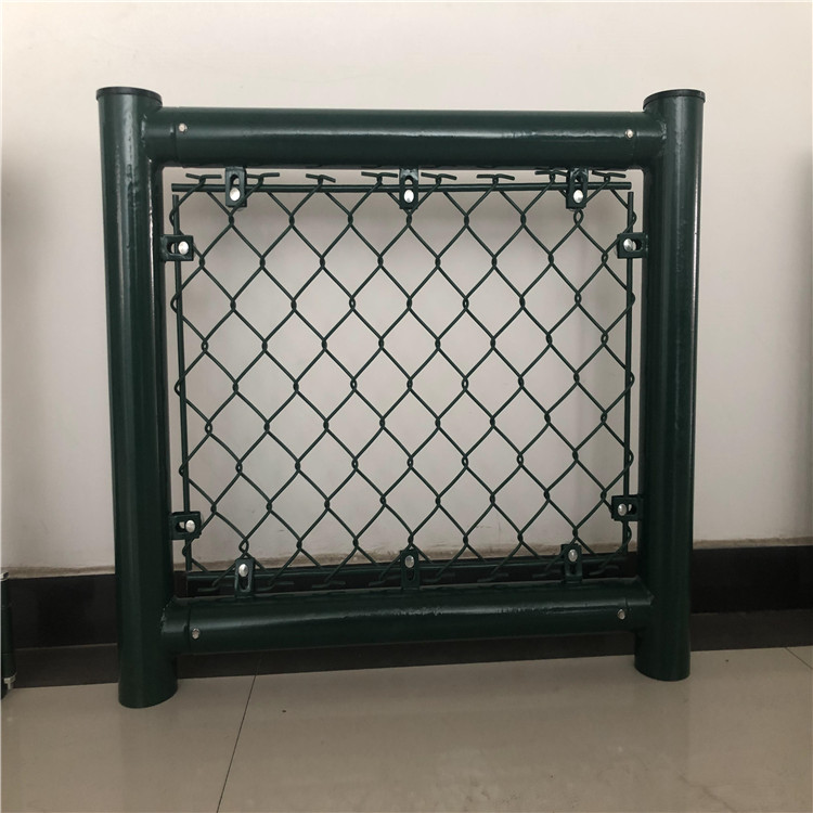 學校籃球場圍網圖片1