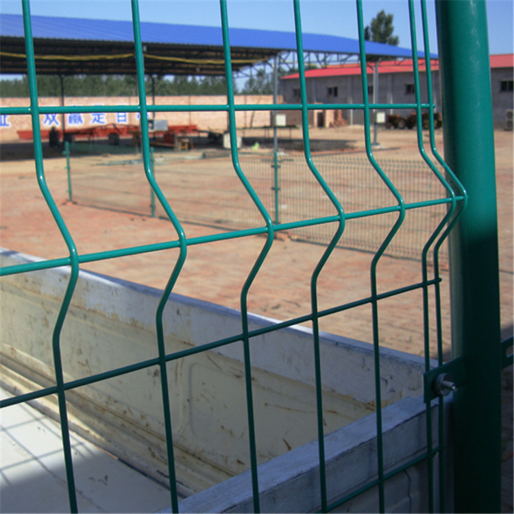 水庫周邊防護(hù)欄圖片4 水庫周邊防護(hù)欄圖片4