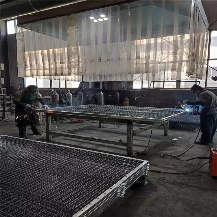 高速公路圍欄網圖片2